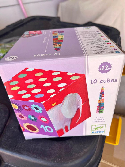 Djeco number animal stacking cubes