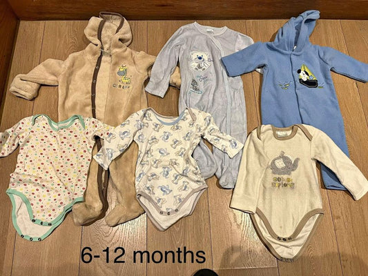 Baby clothes bundle - Age 6-12 months