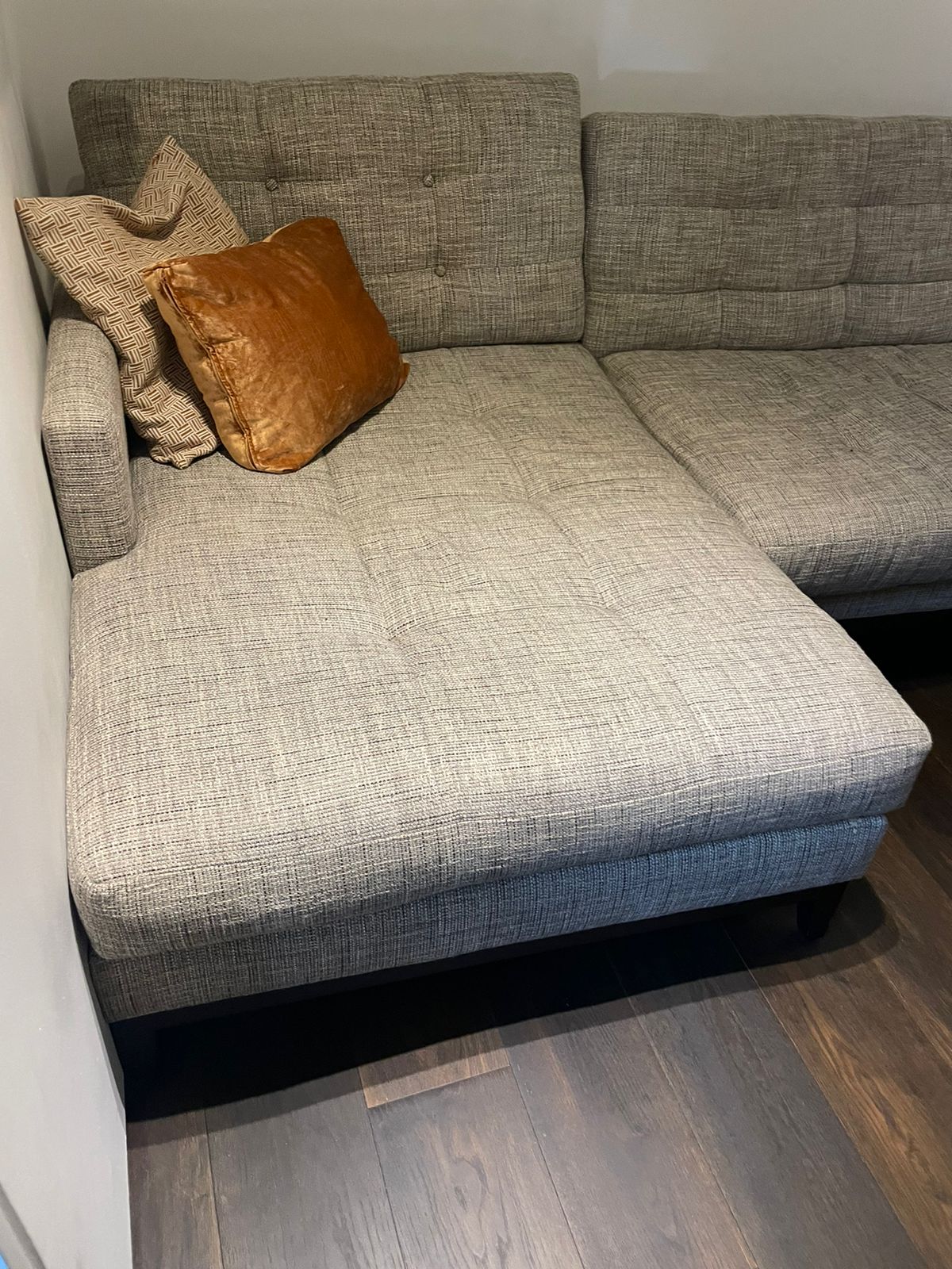 Tweed L-shape couch . Brand new . 352 x 92 length 155 .